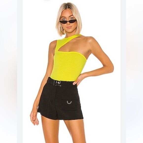 Revolve H:OURS Tatiana Ribbed Bodysuit in Lime Yellow size Medium - Picture 1 of 4